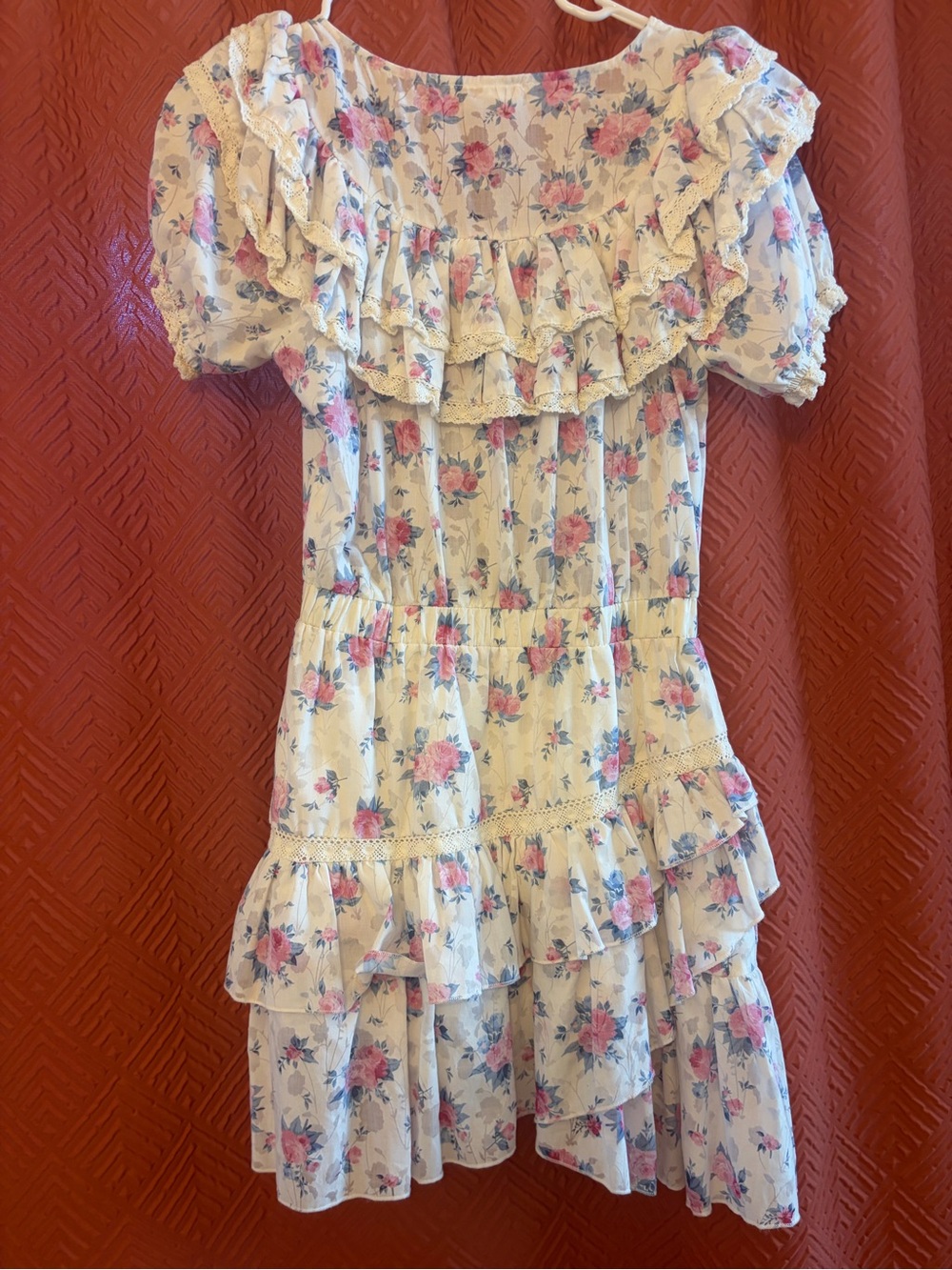 Floral Ruffle Casual Dress in Pink and Cream